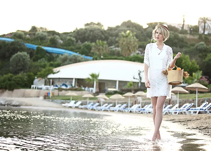 博德鲁姆雅斯名度假酒店 5*