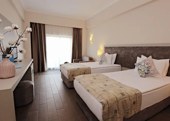 博德鲁姆雅斯名度假酒店 5*