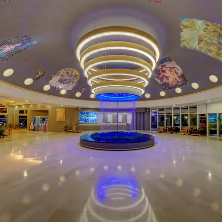 Yasmin Hotel 5*