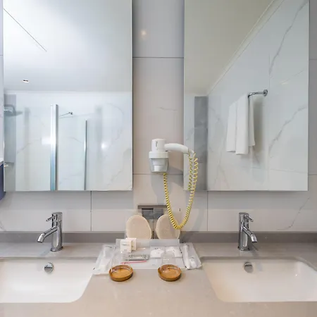 Yasmin Hotel 5*