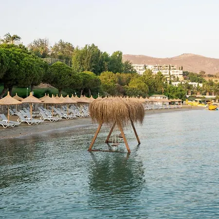 Yasmin Hotel 5*